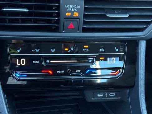 New 2026 Volkswagen Jetta SE image 17