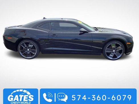 Used 2013 Chevrolet Camaro LS RWD image 10