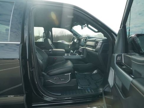 Used 2024 Ford F150 Lariat w/ Equipment Group 502A High image 20