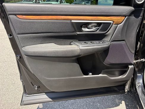 Used 2019 Honda CR-V EX image 42