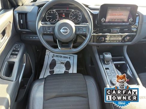 Certified 2025 Nissan Pathfinder Rock Creek image 9