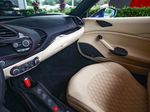 Certified 2019 Ferrari 488 Spider RWD image 37