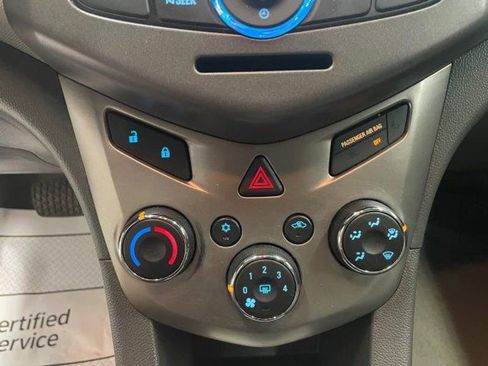 Used 2012 Chevrolet Sonic LT image 15