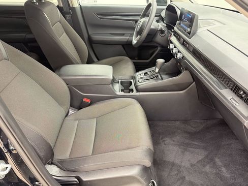 Used 2025 Honda CR-V LX image 27