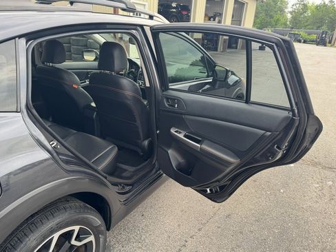 Used 2016 Subaru Crosstrek 2.0i Limited w/ Popular Package #2 image 31