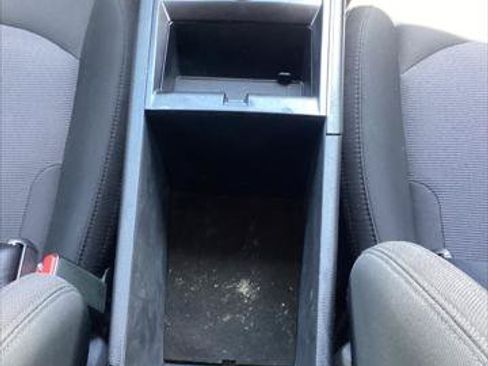 Used 2022 Kia K5 LXS FWD image 23