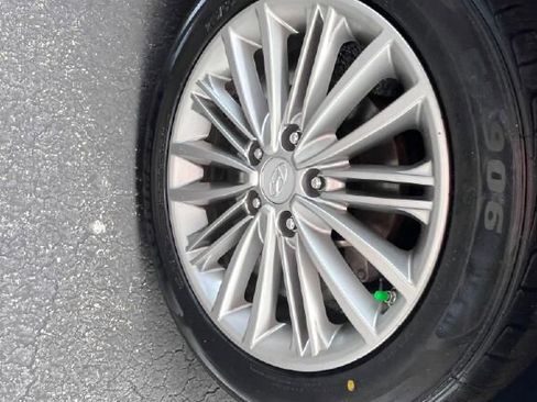 Used 2019 Hyundai Kona SEL w/ SEL Tech Package 02 image 33