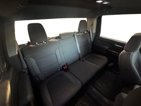 Used 2022 GMC Sierra 2500 SLE w/ SLE Convenience Package image 16