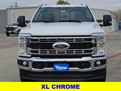 New 2026 Ford F350 XL w/ XL Chrome Package image 3