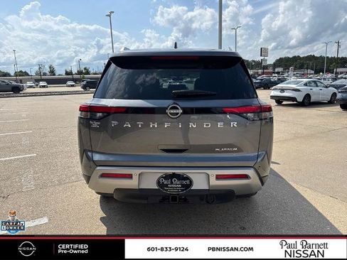 Certified 2025 Nissan Pathfinder Platinum w/ Cargo Package FWD image 16