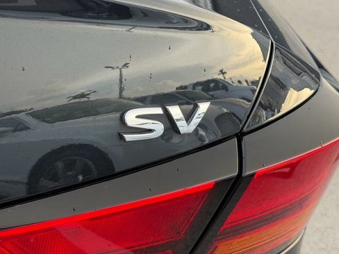 Used 2021 Nissan Altima 2.5 SV FWD image 17