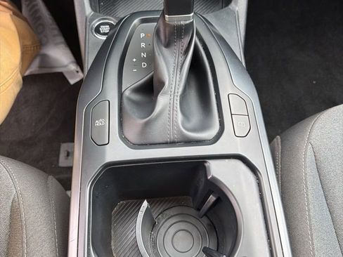 Used 2025 Kia K4 LXS image 12