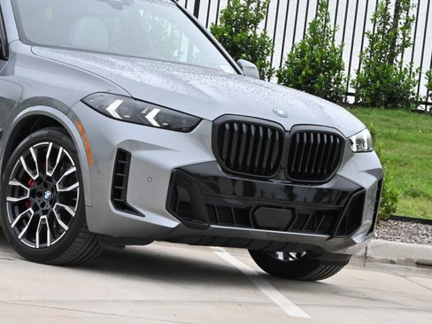 Certified 2024 BMW X5 xDrive50e w/ M Sport Package AWD/4WD image 40