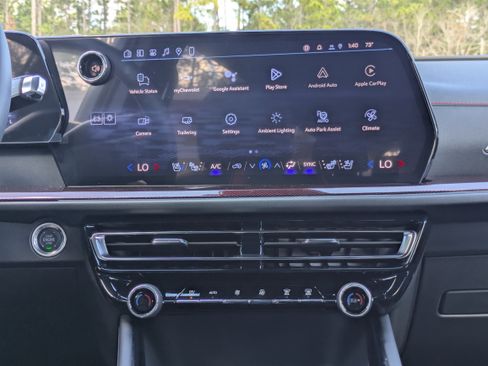 New 2026 Chevrolet Traverse RS image 5