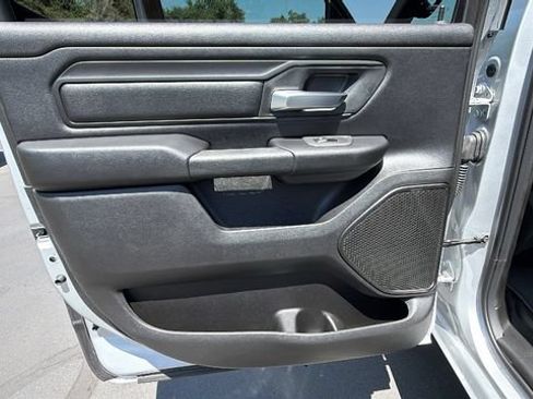 New 2026 RAM 1500 Express AWD/4WD image 13