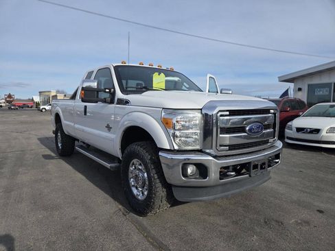 Used 2015 Ford F350 XLT w/ XLT Premium Package image 3