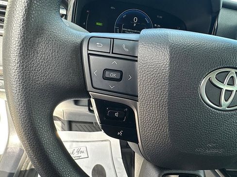 Certified 2025 Toyota Camry LE image 25