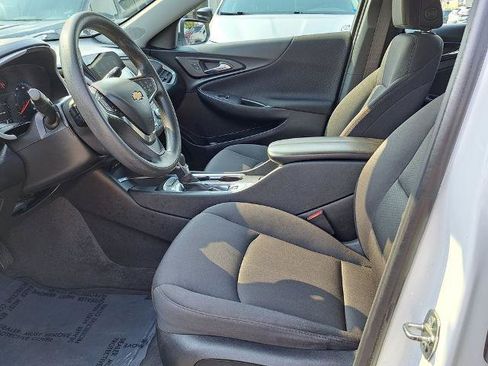 Used 2024 Chevrolet Malibu LT FWD image 13