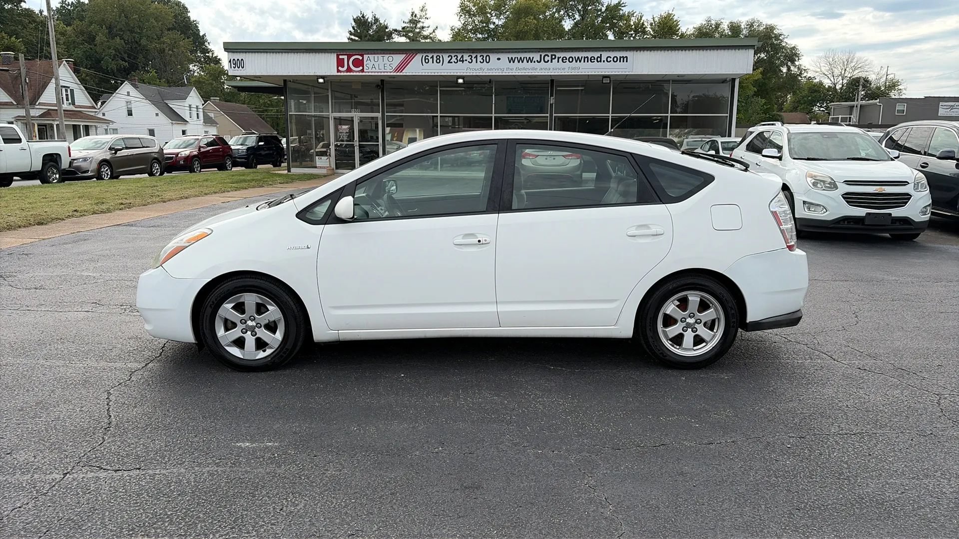 Used 2008 Toyota Prius w/ Pkg 2 FWD image 8