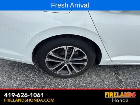 Used 2026 Volkswagen Jetta Sport FWD image 24