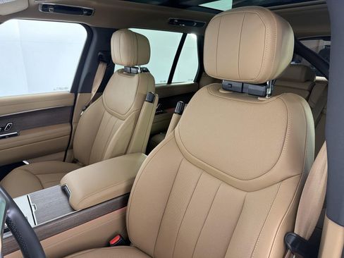 New 2026 Land Rover Range Rover SE image 25