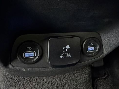 Used 2023 Hyundai Santa Fe Calligraphy FWD image 29