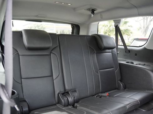 Used 2019 GMC Yukon XL Denali AWD/4WD image 19