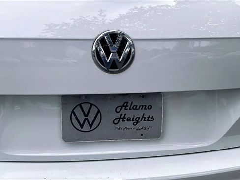 Used 2019 Volkswagen Tiguan SEL image 33