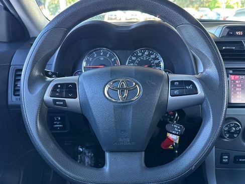 Used 2012 Toyota Corolla S image 20
