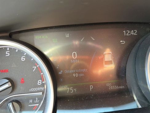 Used 2024 Toyota Camry XLE image 5