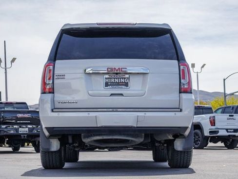Used 2018 GMC Yukon Denali w/ Open Road Package AWD/4WD image 38
