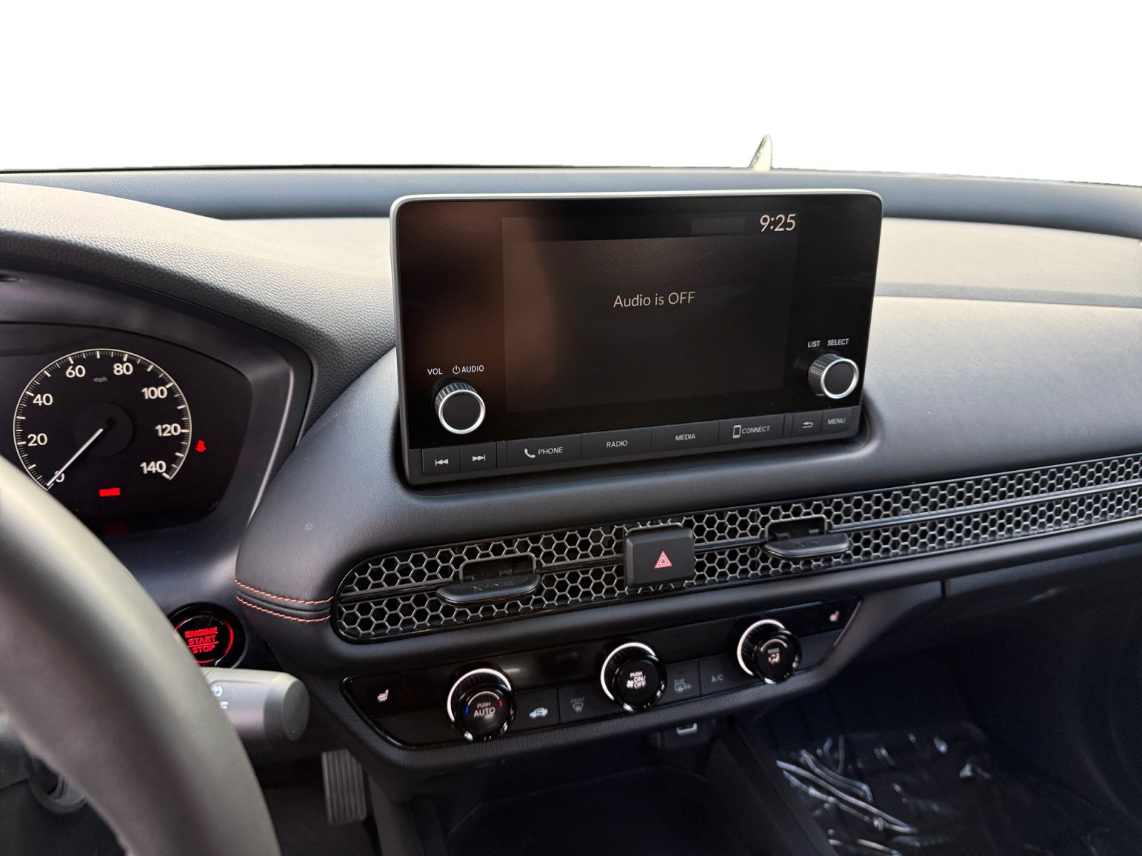 Used 2024 Honda HR-V Sport image 12