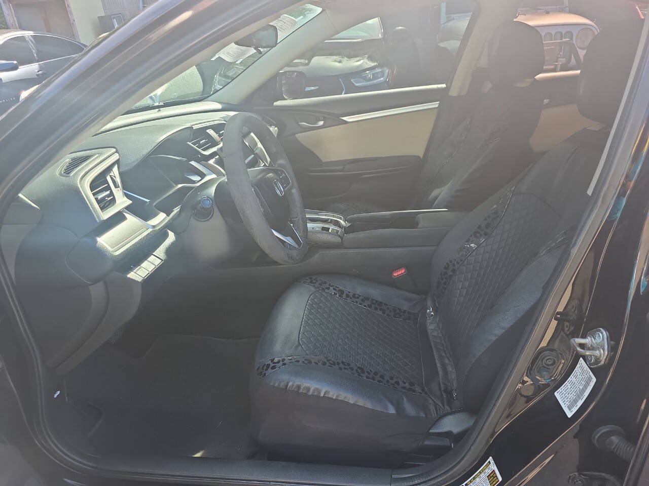 Used 2018 Honda Civic EX image 6