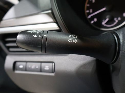 Used 2025 Nissan Altima 2.5 SV image 36