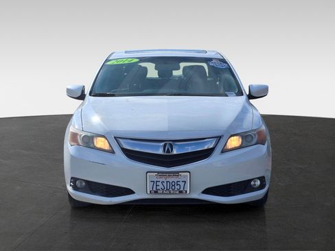 Used 2014 Acura ILX w/ Technology Package image 2