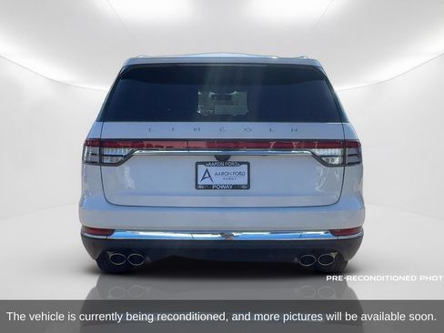 Used 2024 Lincoln Aviator Reserve w/ Equipment Group 201A RWD image 7