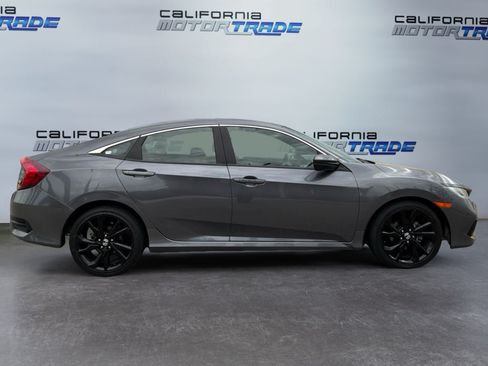 Used 2021 Honda Civic Sport image 4