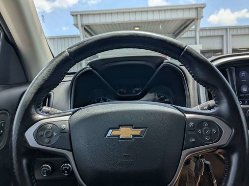 Used 2022 Chevrolet Colorado LT w/ Safety Package AWD/4WD image 21