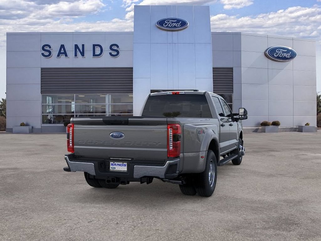 New 2026 Ford F350 XLT w/ 360-Degree Camera Package AWD/4WD image 8