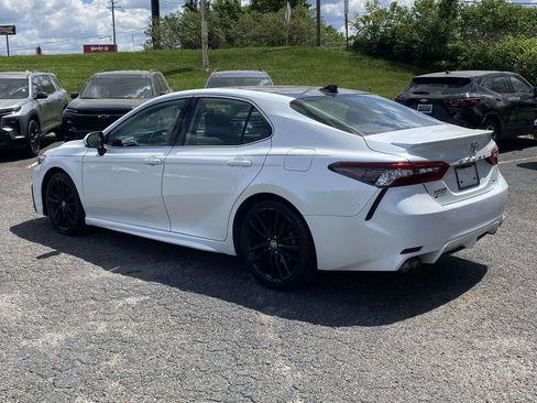 Used 2022 Toyota Camry XSE w/ Navigation Package image 4