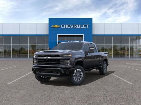 Used 2024 Chevrolet Silverado 2500 Custom w/ Custom Convenience Package AWD/4WD image 8