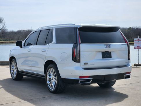 Certified 2024 Cadillac Escalade Premium Luxury w/ Performance Package image 5