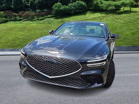 Used 2025 Genesis G70 2.5T w/ Sport Prestige Package image 3