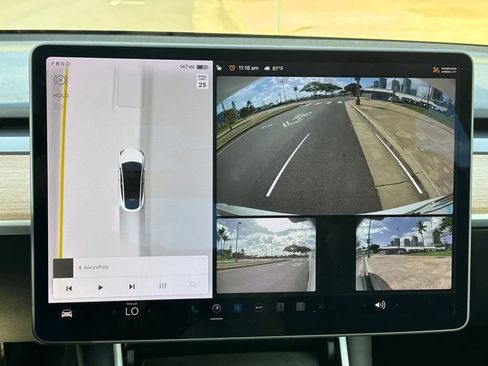 Used 2020 Tesla Model Y Long Range image 18