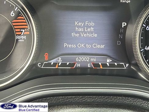 Used 2019 Jeep Cherokee Limited FWD image 2