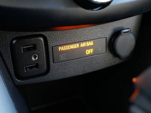 Used 2020 Chevrolet Trax LT w/ Driver Confidence Package image 19