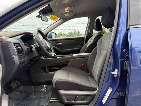 Used 2021 Nissan Rogue SV AWD/4WD image 14