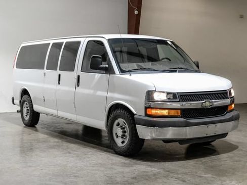 Used 2013 Chevrolet Express 3500 LT w/ LT Preferred Equipment Group RWD image 6