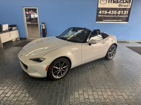 Used 2016 MAZDA MX-5 Miata Grand Touring image 9