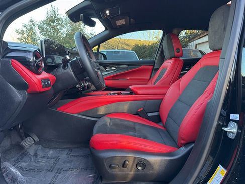 Used 2024 Chevrolet Blazer EV RS RWD image 11